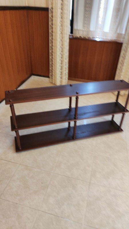 Estantería de madera