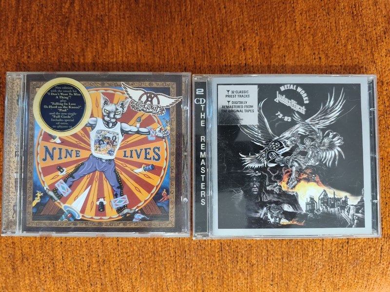 música de Aerosmith y Judas Priest