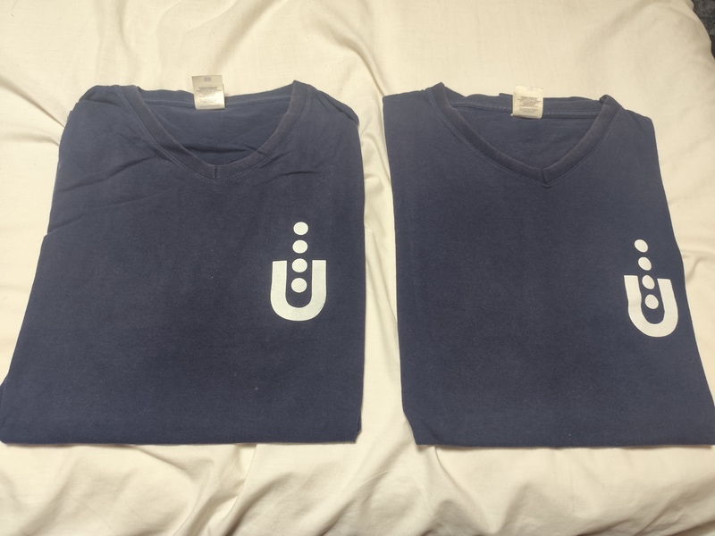 2 camisetas L