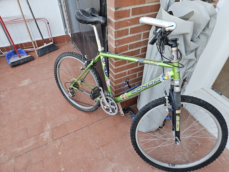 Bicicleta CONOR