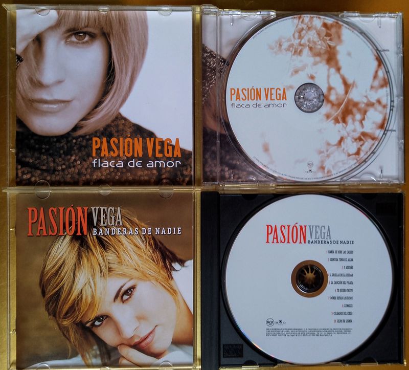 Dos CD de Pasión Vega