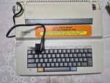 Máquina de escribir electrónica marca CANON ES3