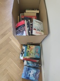 cajas de libros, novela, cuentos, etc